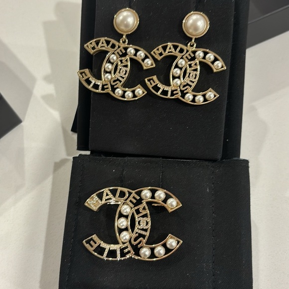 Chanel Brooch F22 - Picture 3 of 4